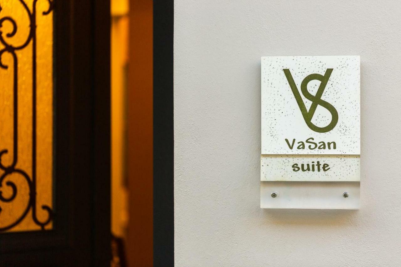 Vasan Suite Ретимно Екстериор снимка
